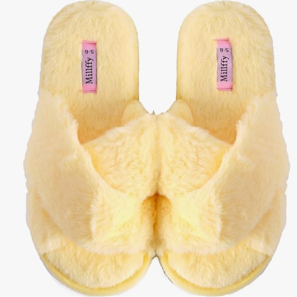 PASTEL Yellow Fluffy Slippers